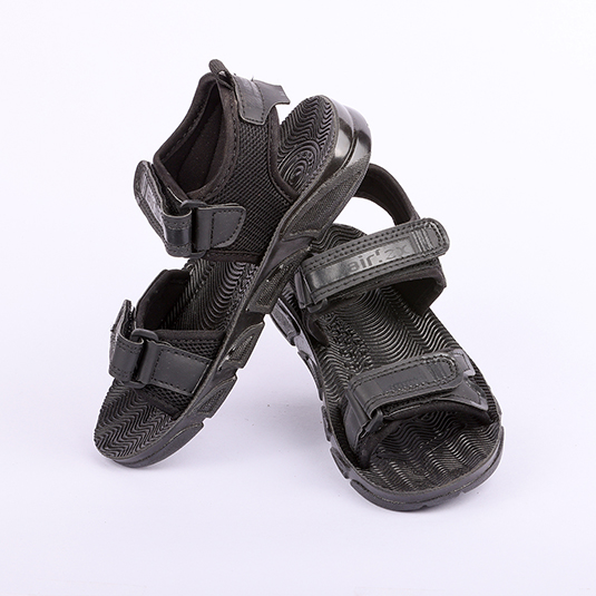 TENNOR PLAIN BLACK KIDS SANDALS